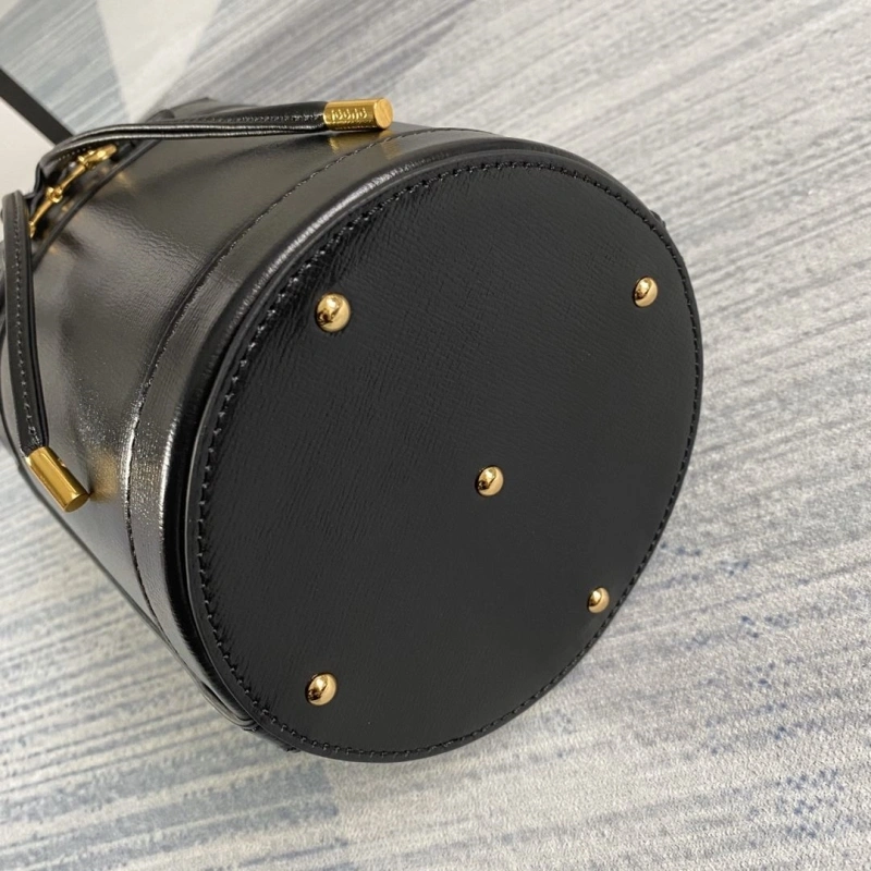 Gvc*1 bucket bags 4360c-0830