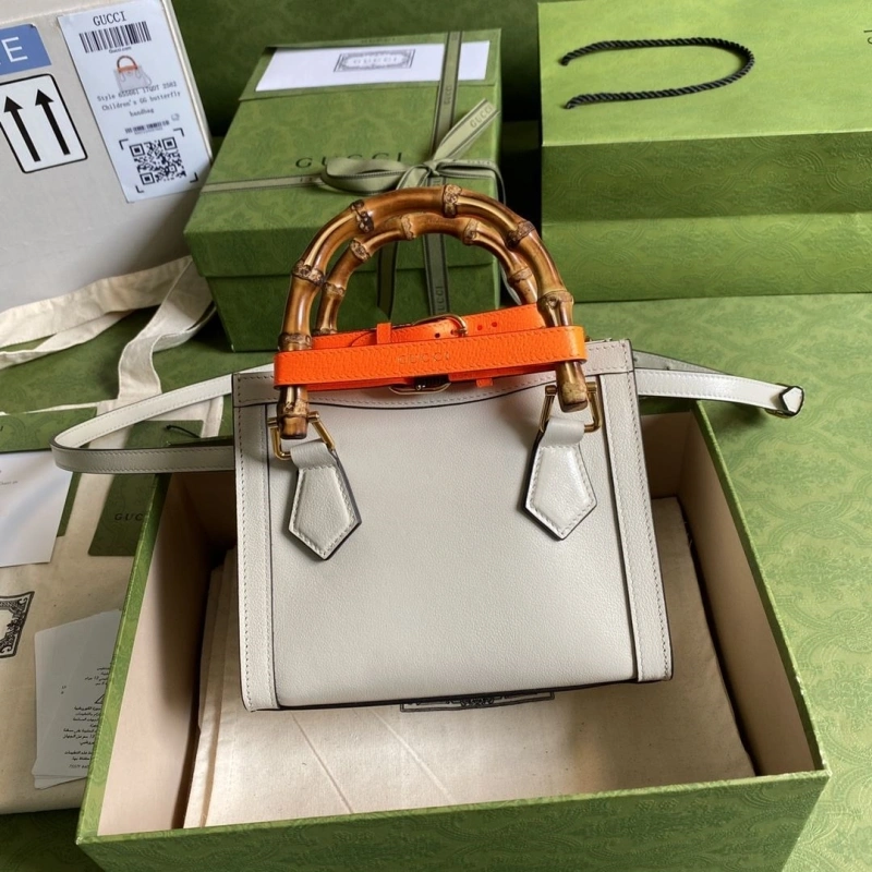 Gvc*1 top handle bags 4360c-0837