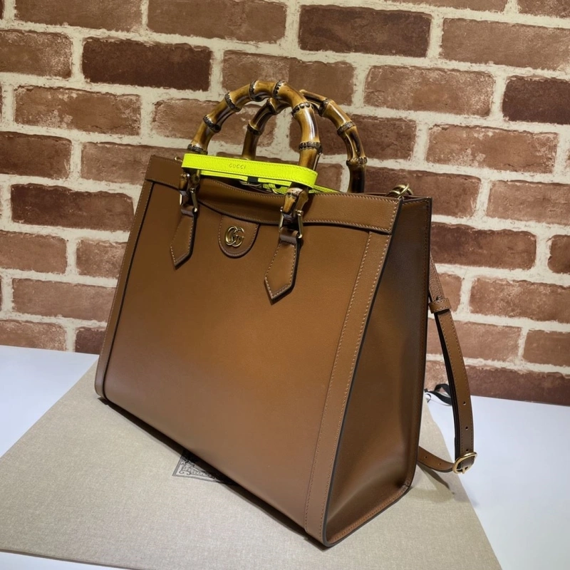 Gvc*1 top handle bags 4360c-0840