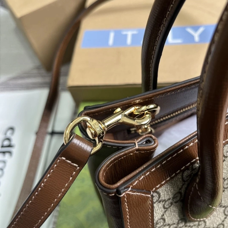 Gvc*1 top handle bags 4360c-0854