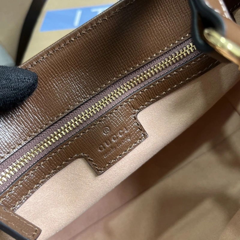 Gvc*1 top handle bags 4360c-0854