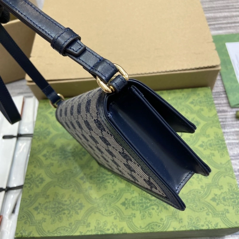 Gvc*1 satchel bags 4360c-0858