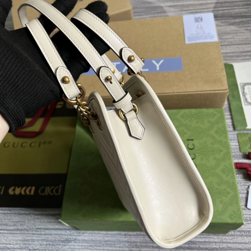 Gvc*1 top handle bags 4360c-0862
