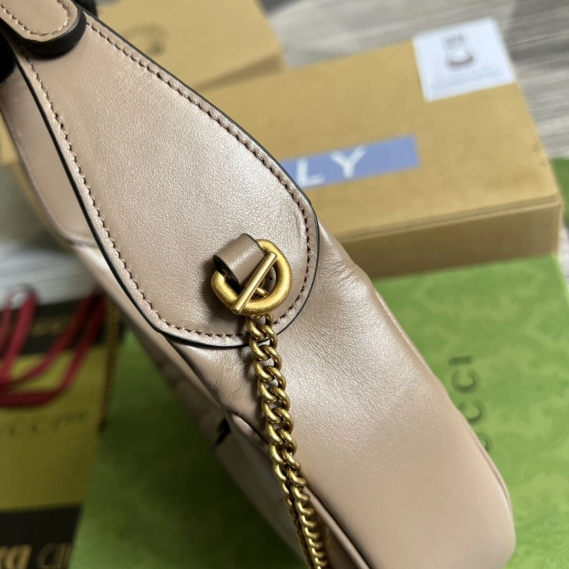Gvc*1 top handle bags 4360c-0865