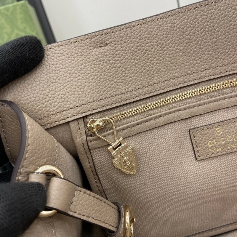 Gvc*1 top handle bags 4360c-0889