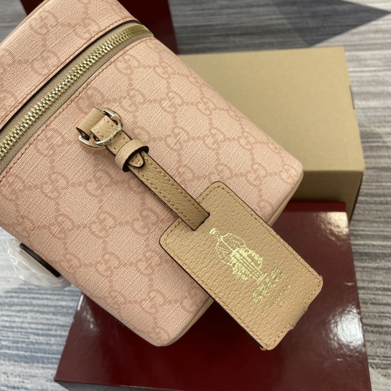 Gvc*1 cosmetic bags 4360c-0924
