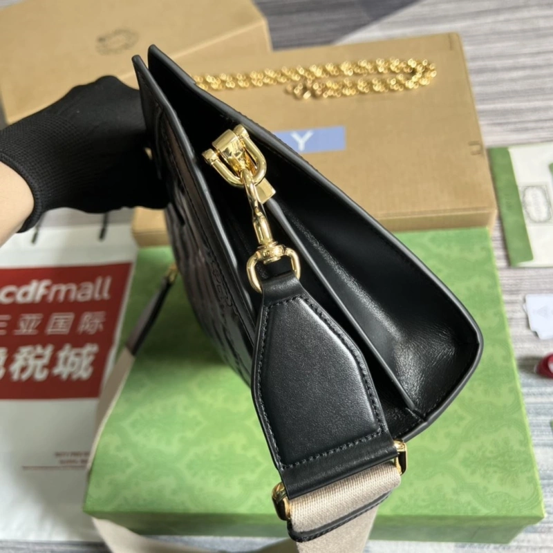Gvc*1 satchel bags 4360c-0996