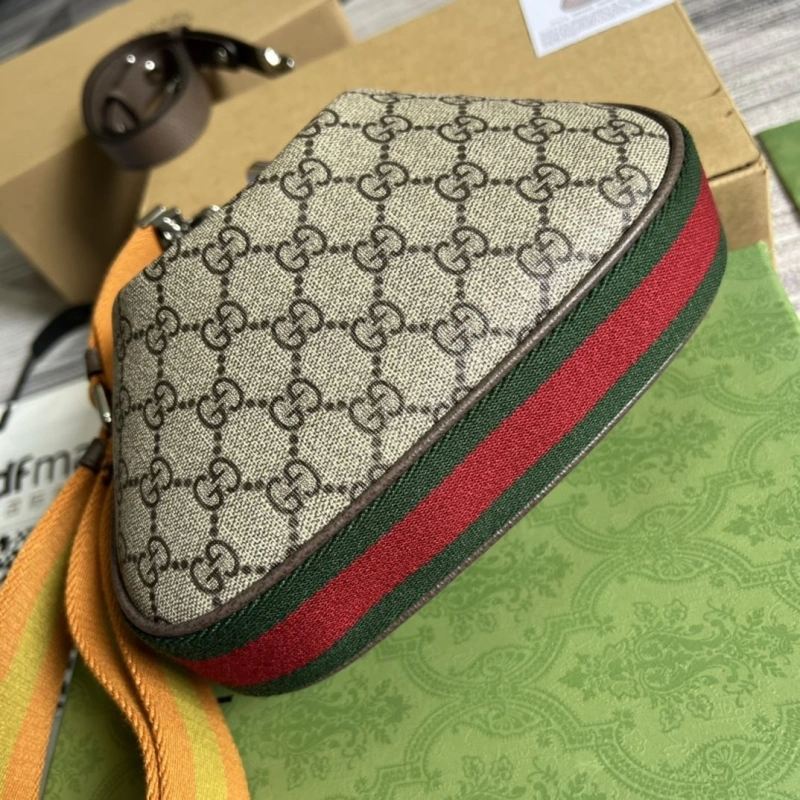 Gvc*1 satchel bags 4360c-0999