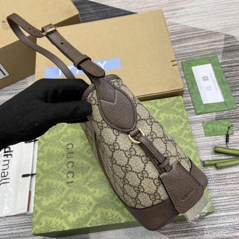 Gvc*1 satchel bags 4360c-1023