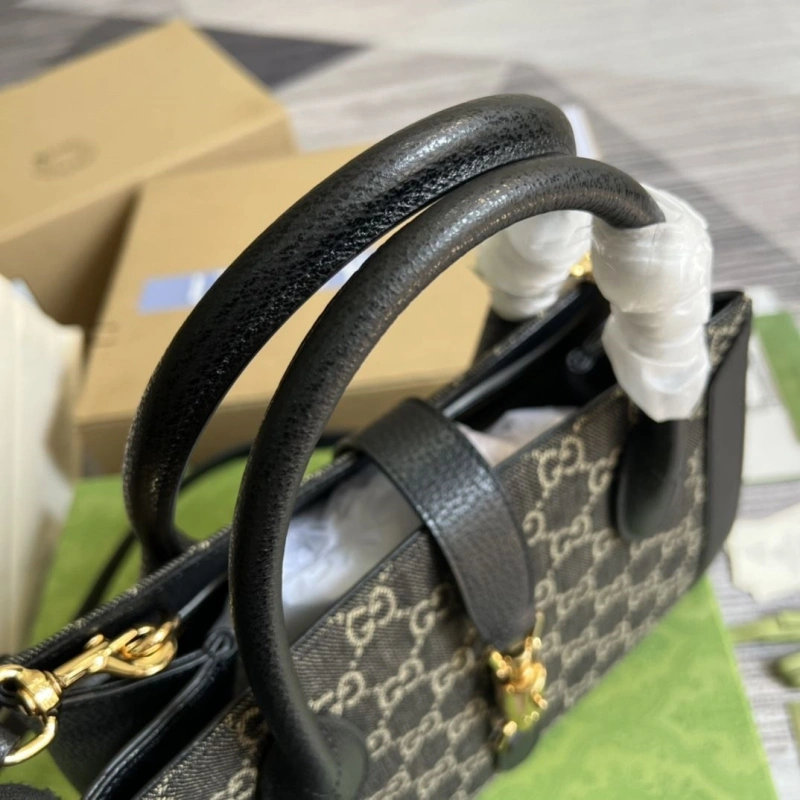 Gvc*1 top handle bags 4360c-1142