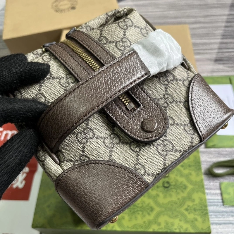 Gvc*1 cosmetic bags 4360c-1228