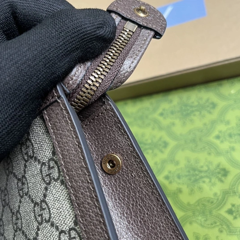 Gvc*1 clutch bags 4360c-1242