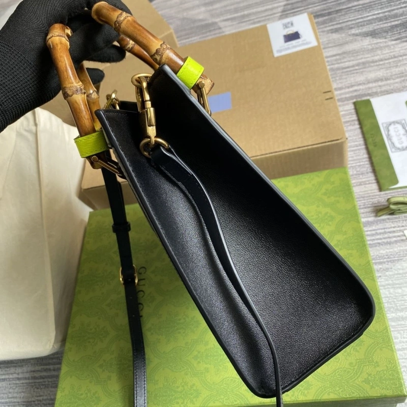 Gvc*1 top handle bags 4360c-1297
