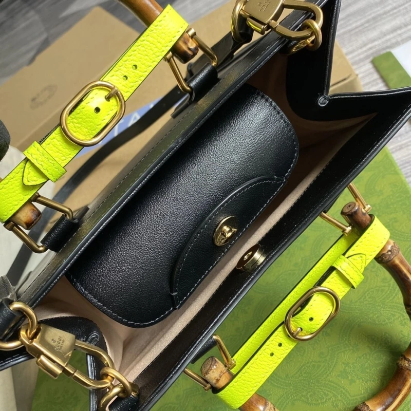 Gvc*1 top handle bags 4360c-1297