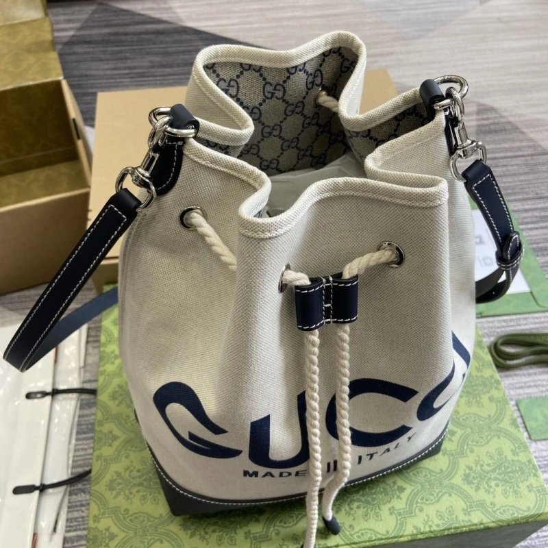 Gvc*1 bucket bags 4360c-1392