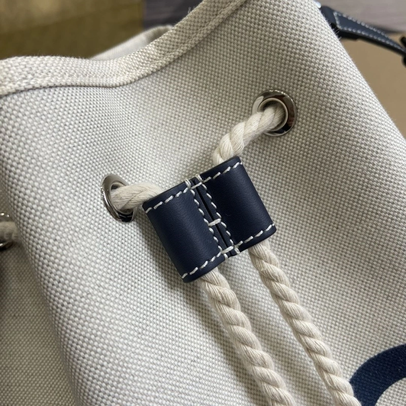 Gvc*1 bucket bags 4360c-1392