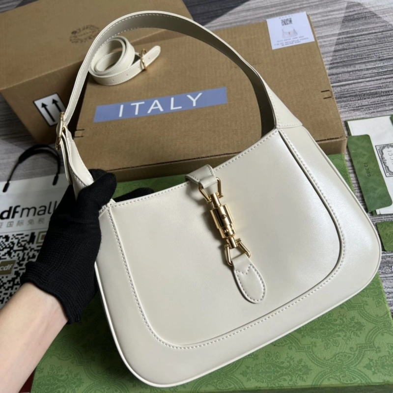 Gvc*1 top handle bags 4360c-1448
