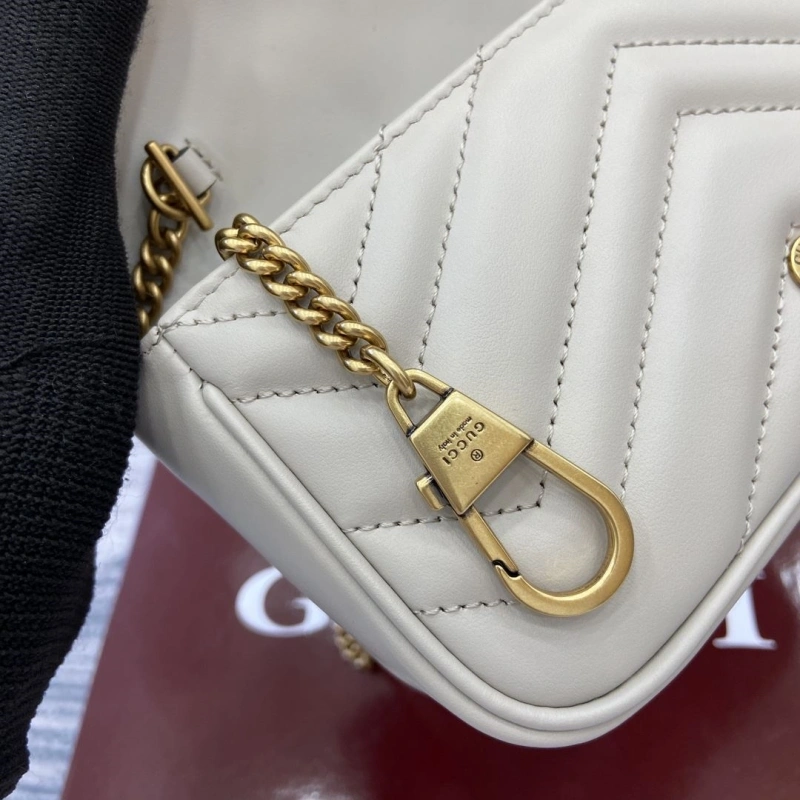 Gvc*1 satchel bags 4360c-1582