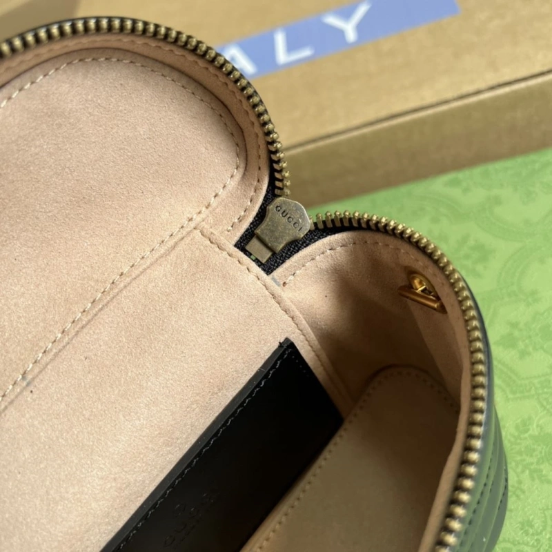 Gvc*1 cosmetic bags 4360c-1599