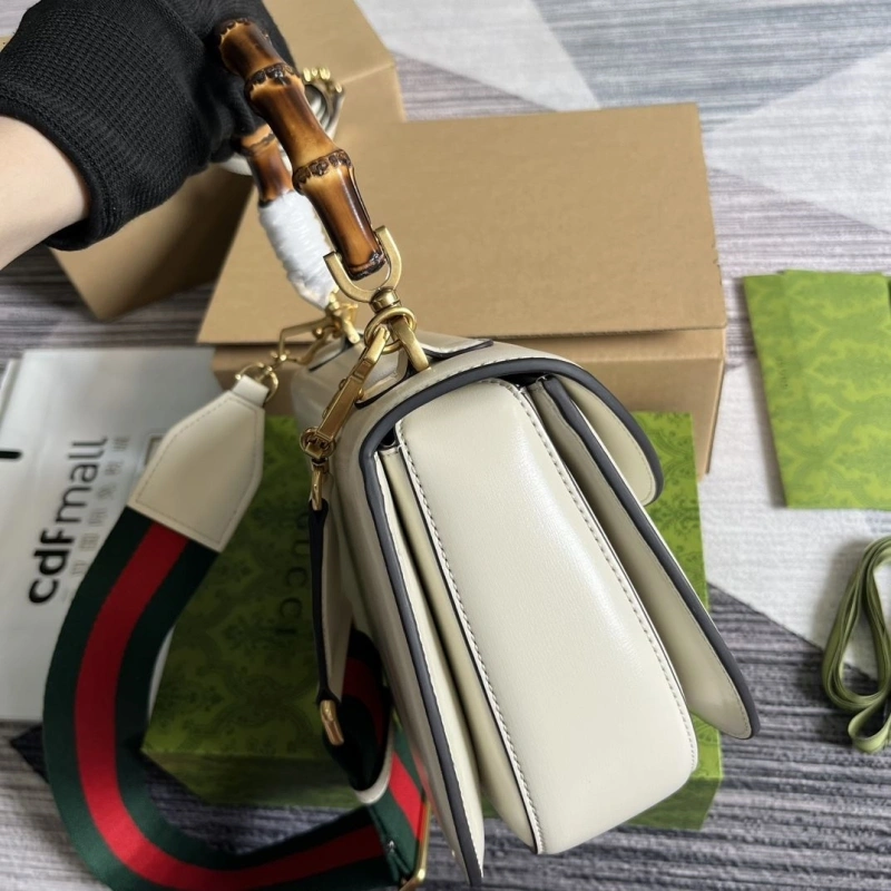 Gvc*1 top handle bags 4360c-1694