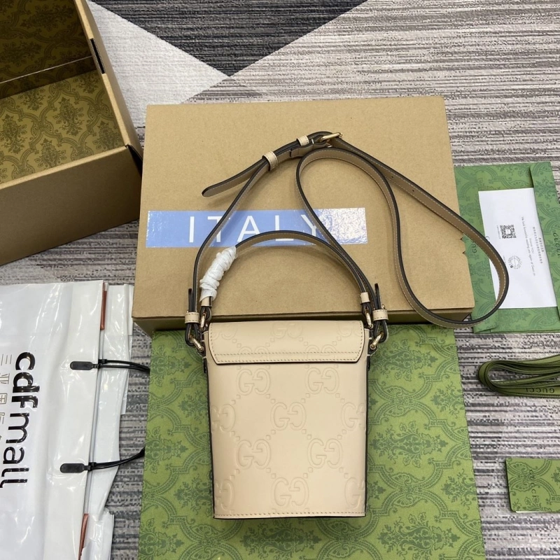 Gvc*1 top handle bags 4360c-1733
