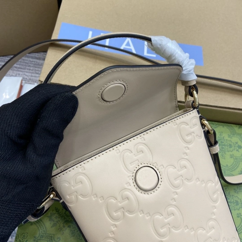 Gvc*1 top handle bags 4360c-1733