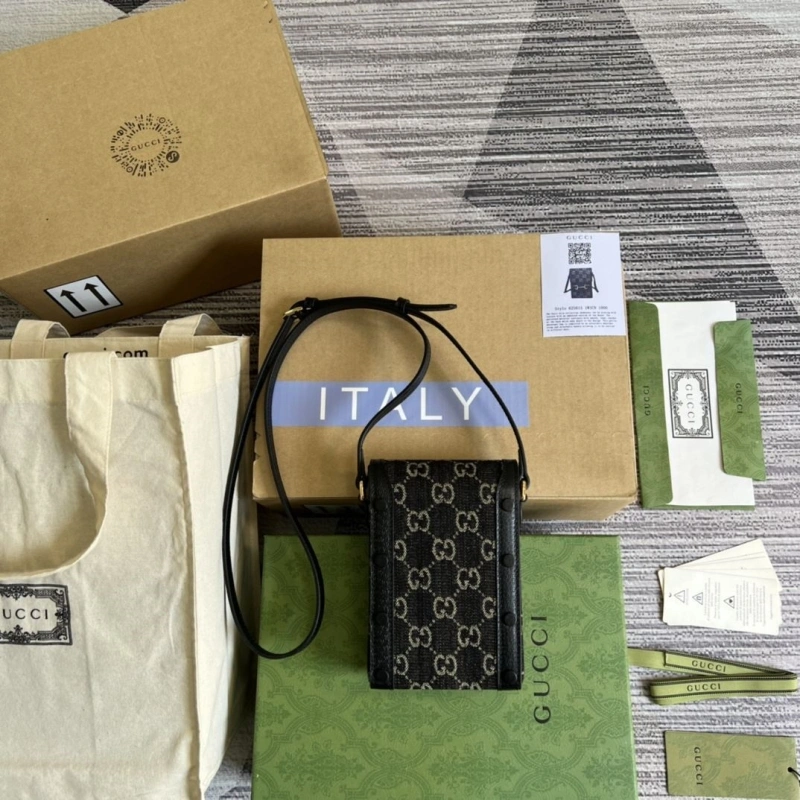 Gvc*1 satchel bags 4360c-1796