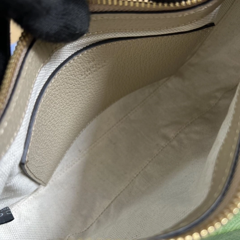 Gvc*1 top handle bags 4360c-1804