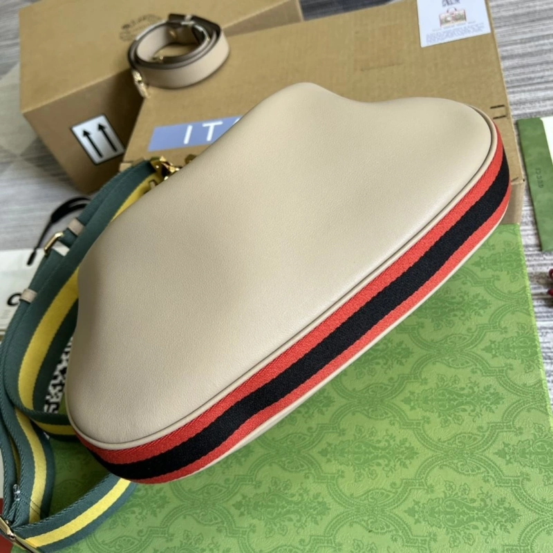Gvc*1 satchel bags 4360c-1817