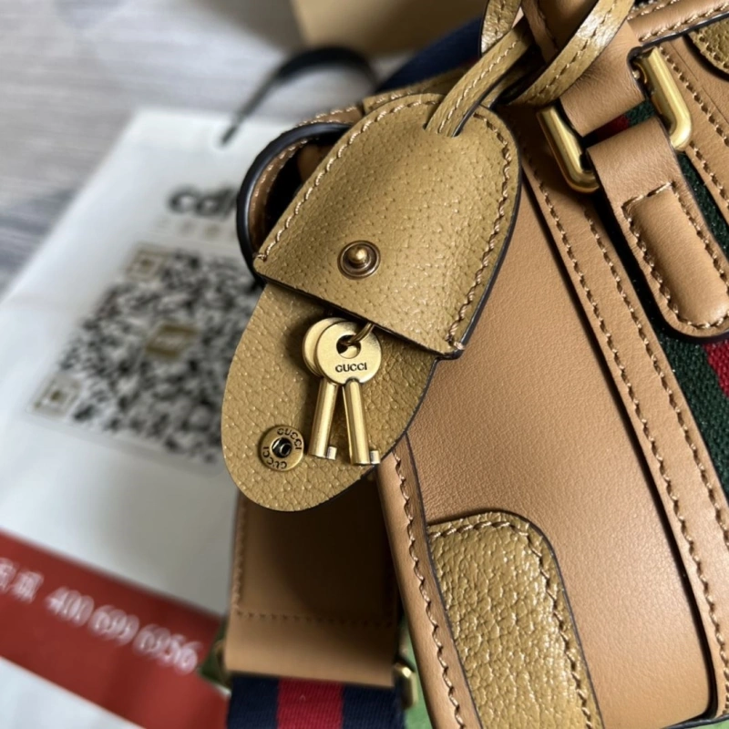 Gvc*1 top handle bags 4360c-1825