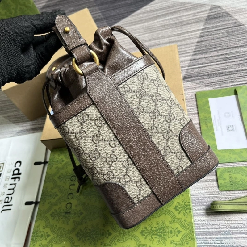 Gvc*1 bucket bags 4360c-1830