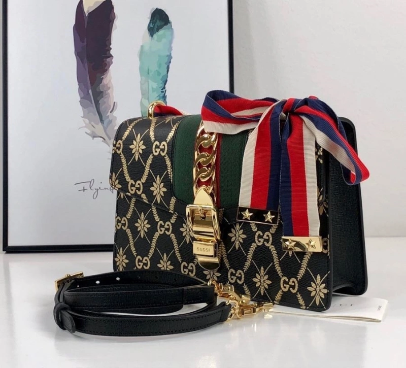 Gvc*1 satchel bags 4360c-1845