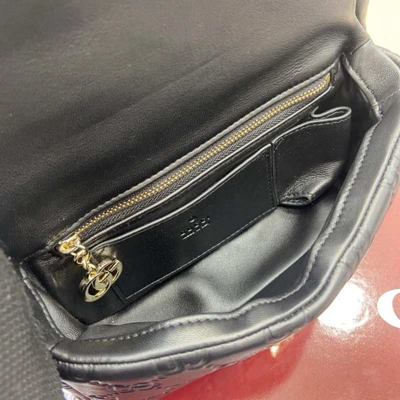 Gvc*1 top handle bags 4360c-1893