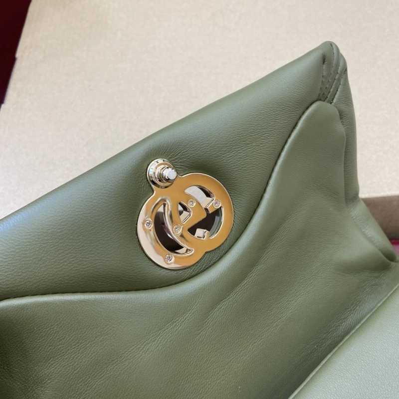 Gvc*1 top handle bags 4360c-1900