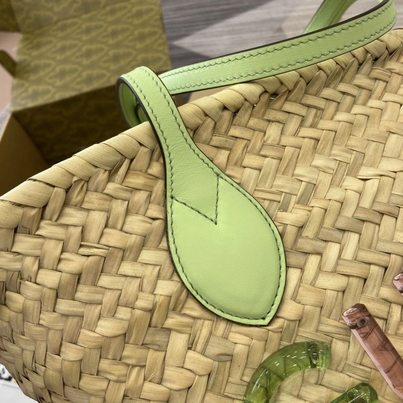 Gvc*1 shopping bags 4360c-1944
