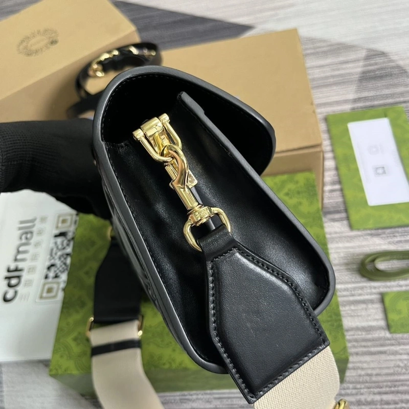 Gvc*1 satchel bags 4360c-2071
