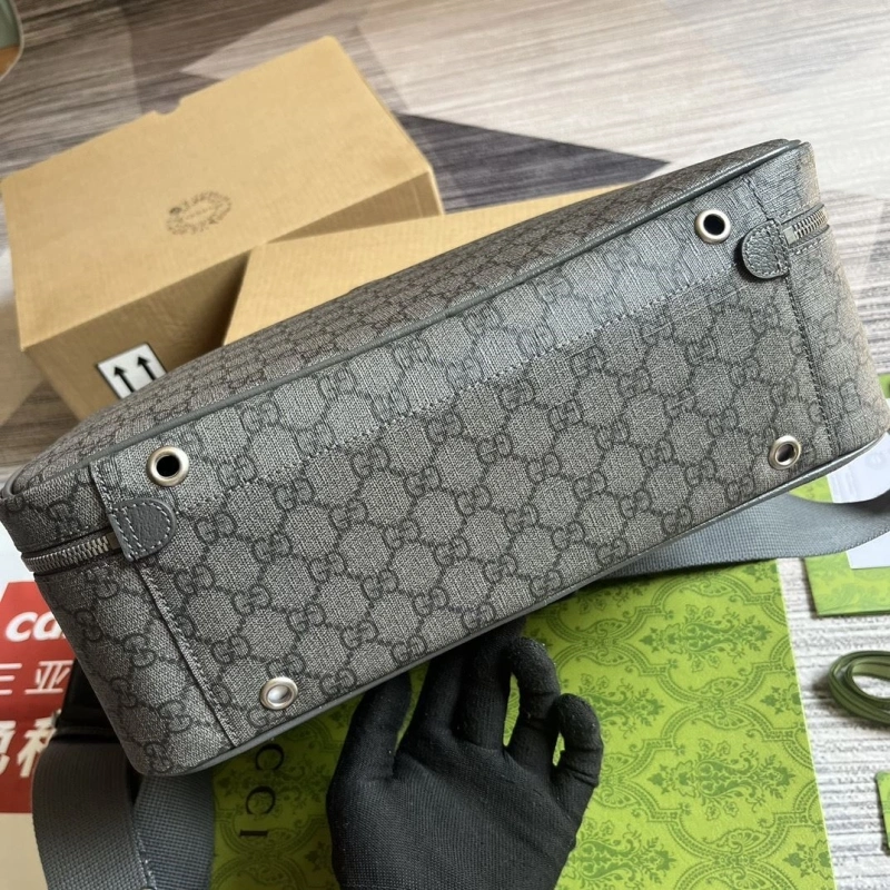 Gvc*1 clutch bags 4360c-2081