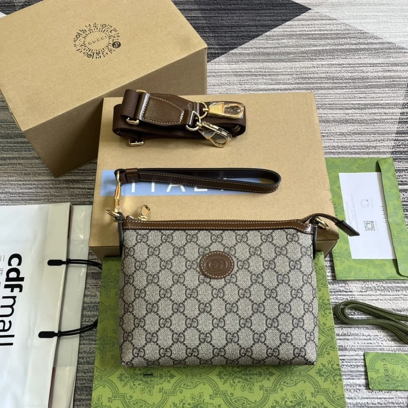 Gvc*1 clutch bags 4360c-2083