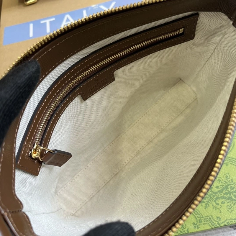 Gvc*1 clutch bags 4360c-2083