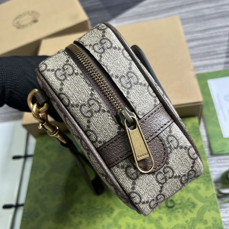 Gvc*1 clutch bags 4360c-2088