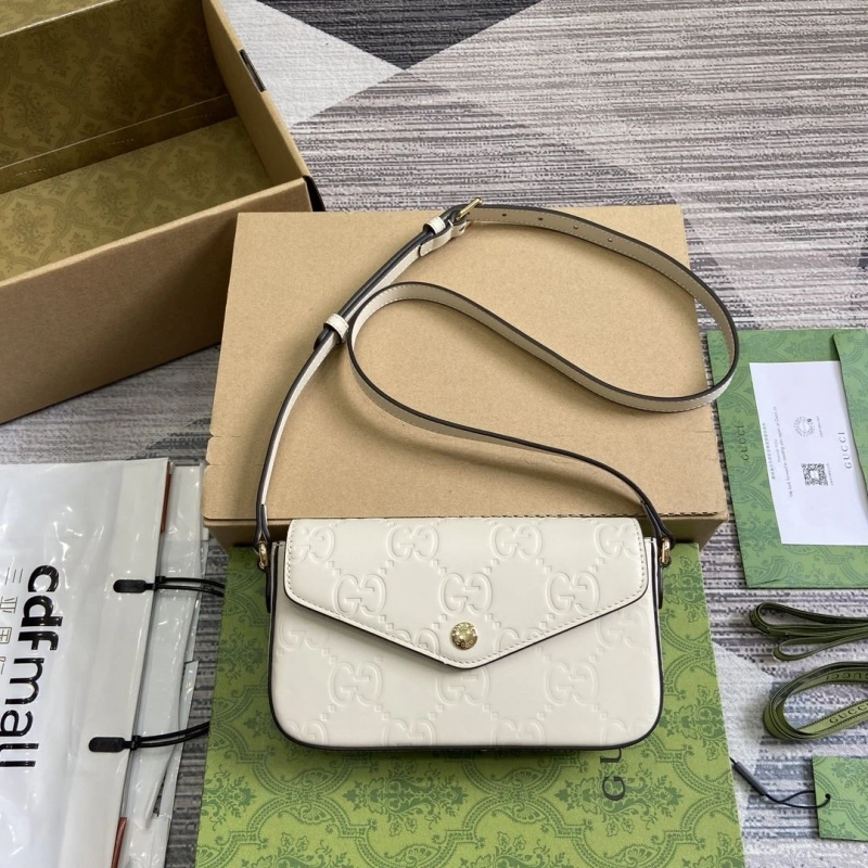 Gvc*1 satchel bags 4360c-2104