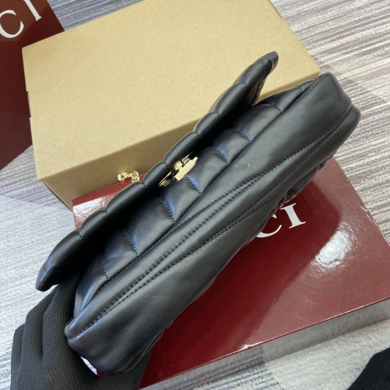 Gvc*1 top handle bags 4360c-2166