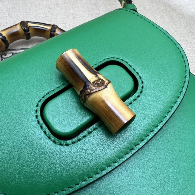 Gvc*1 top handle bags 4360c-2228
