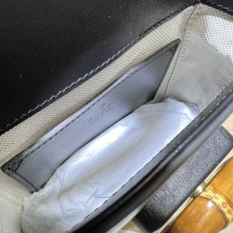 Gvc*1 top handle bags 4360c-2230