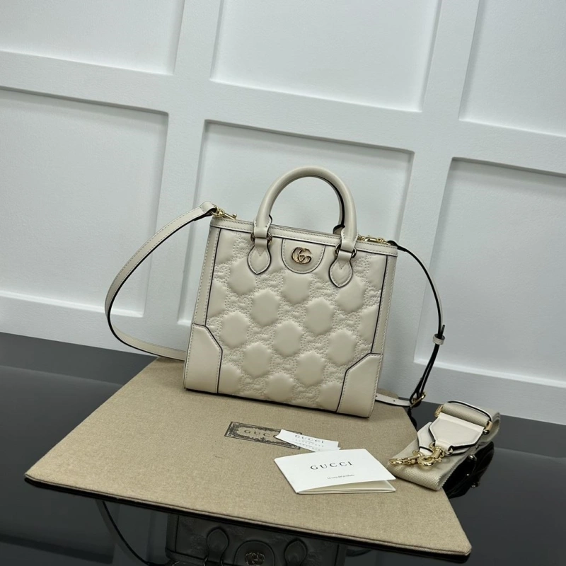 Gvc*1 top handle bags 4360c-2245