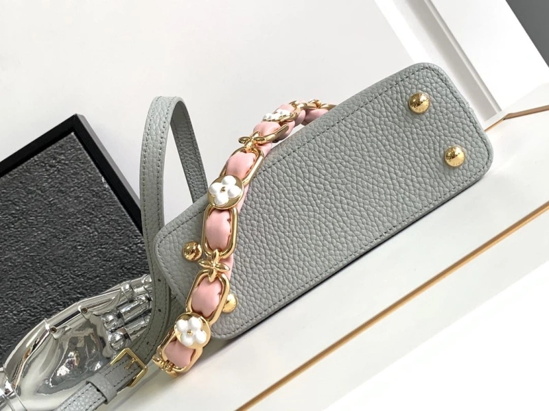 LV Capucines Bags 4365A-0033