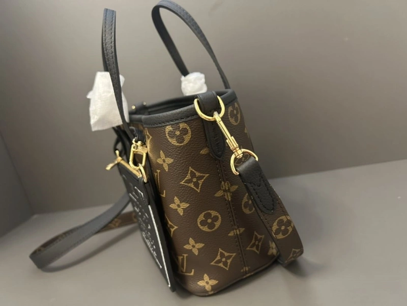 LV Shopping Bags 4365A-0074