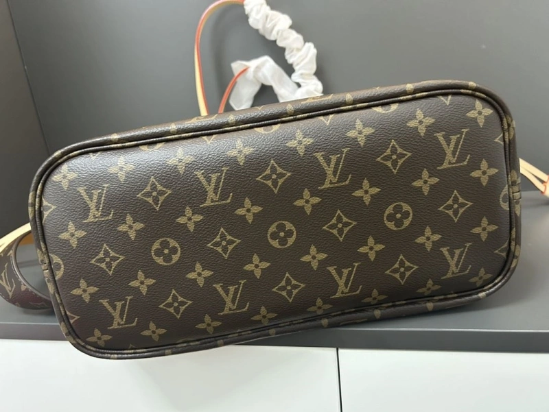 LV Shopping Bags 4365A-0078