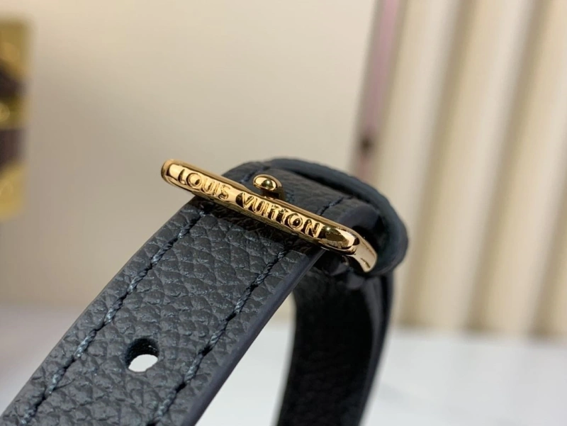 LV Shopping Bags 4365A-0084