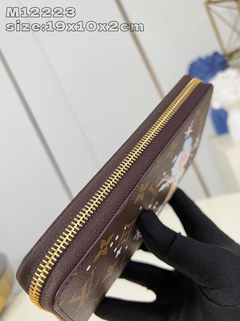 LV Wallets 4365A-0162